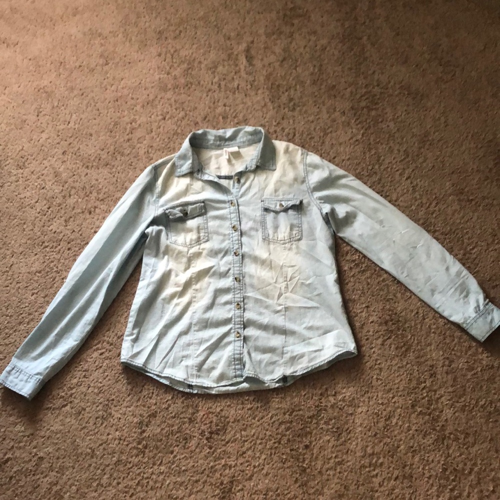 Passport Light-washed Flannel Buttondown
